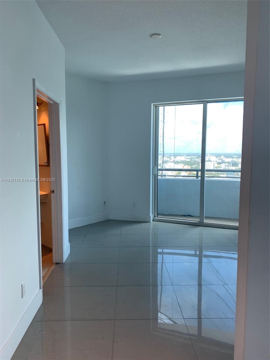 INFINITY AT BRICKELL COND - Residential Lease