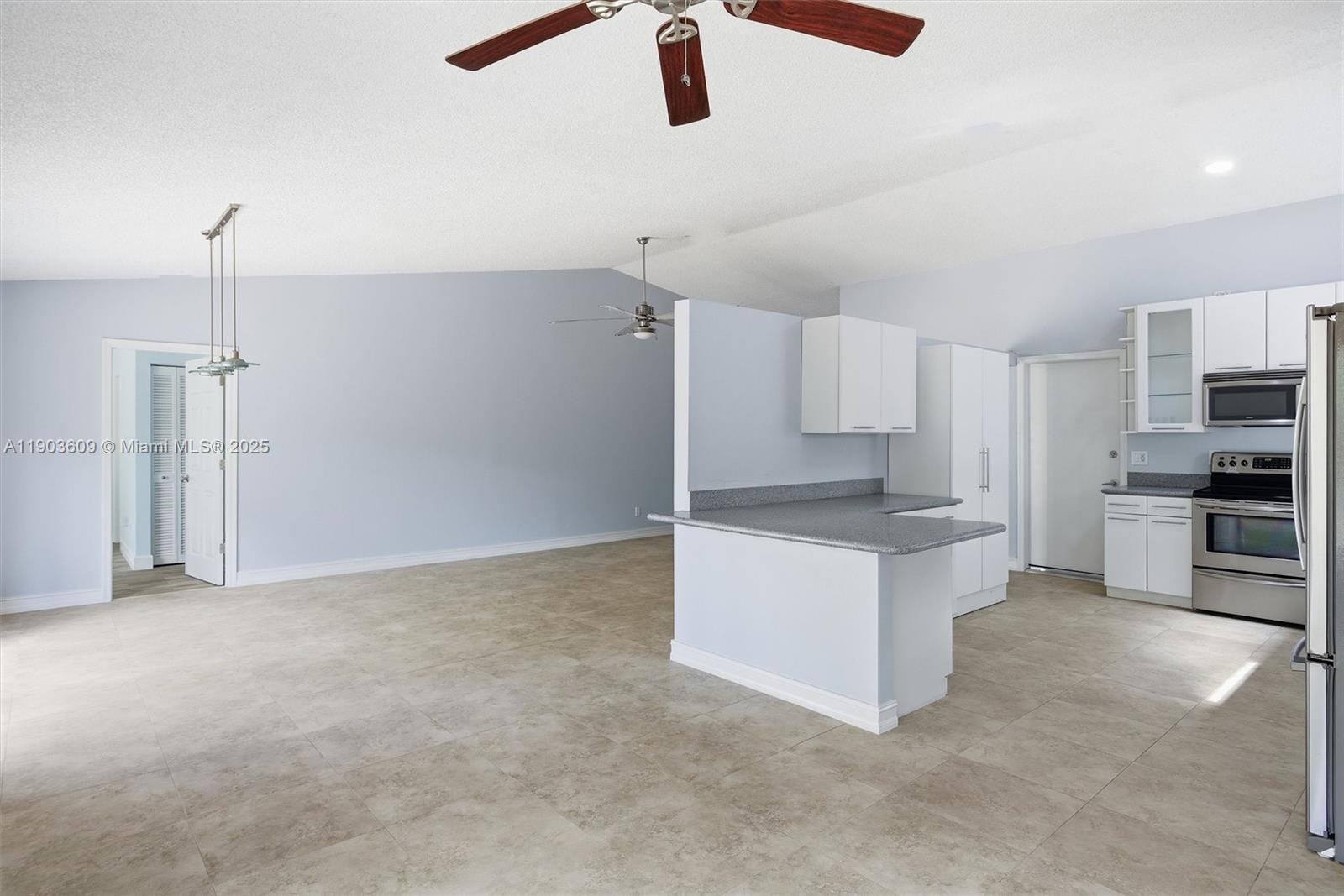 WELLEBY ISLES - Residential