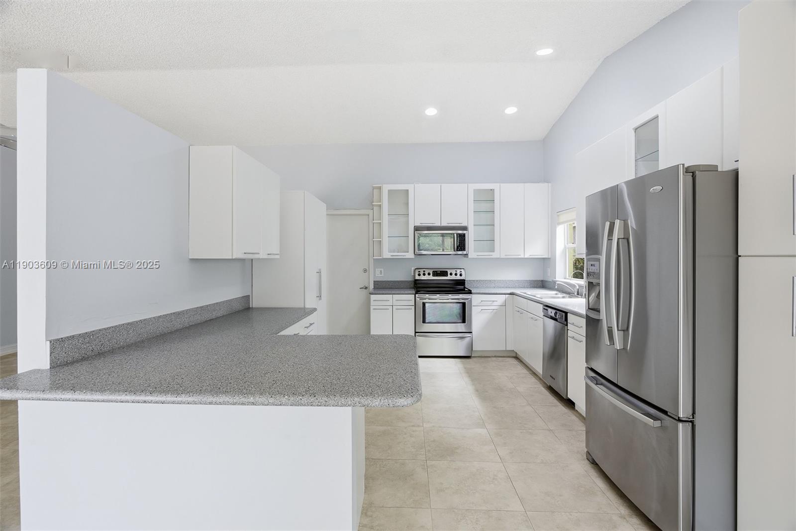 WELLEBY ISLES - Residential