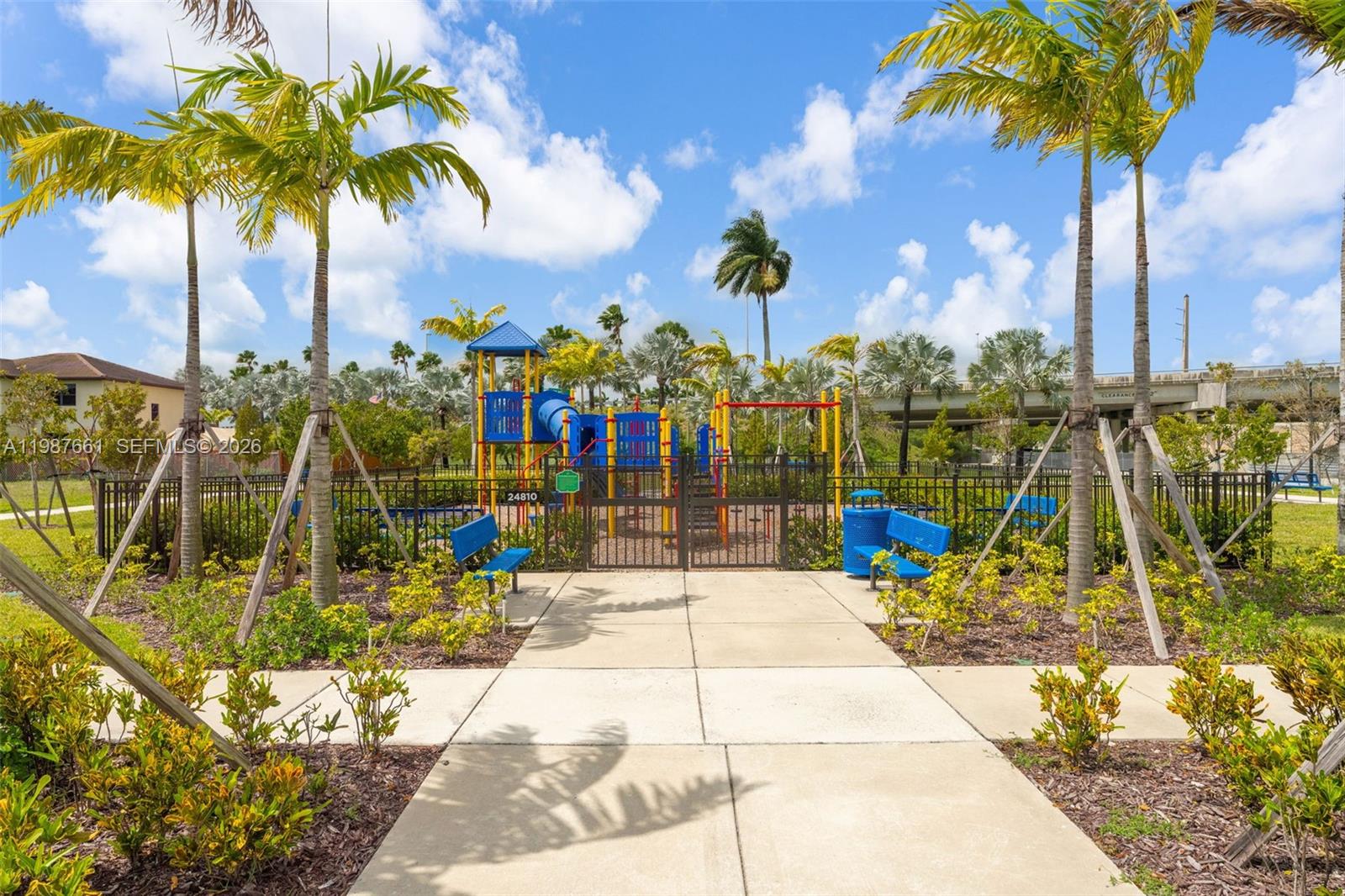 S ALLAPATTAH GARDENS - Residential