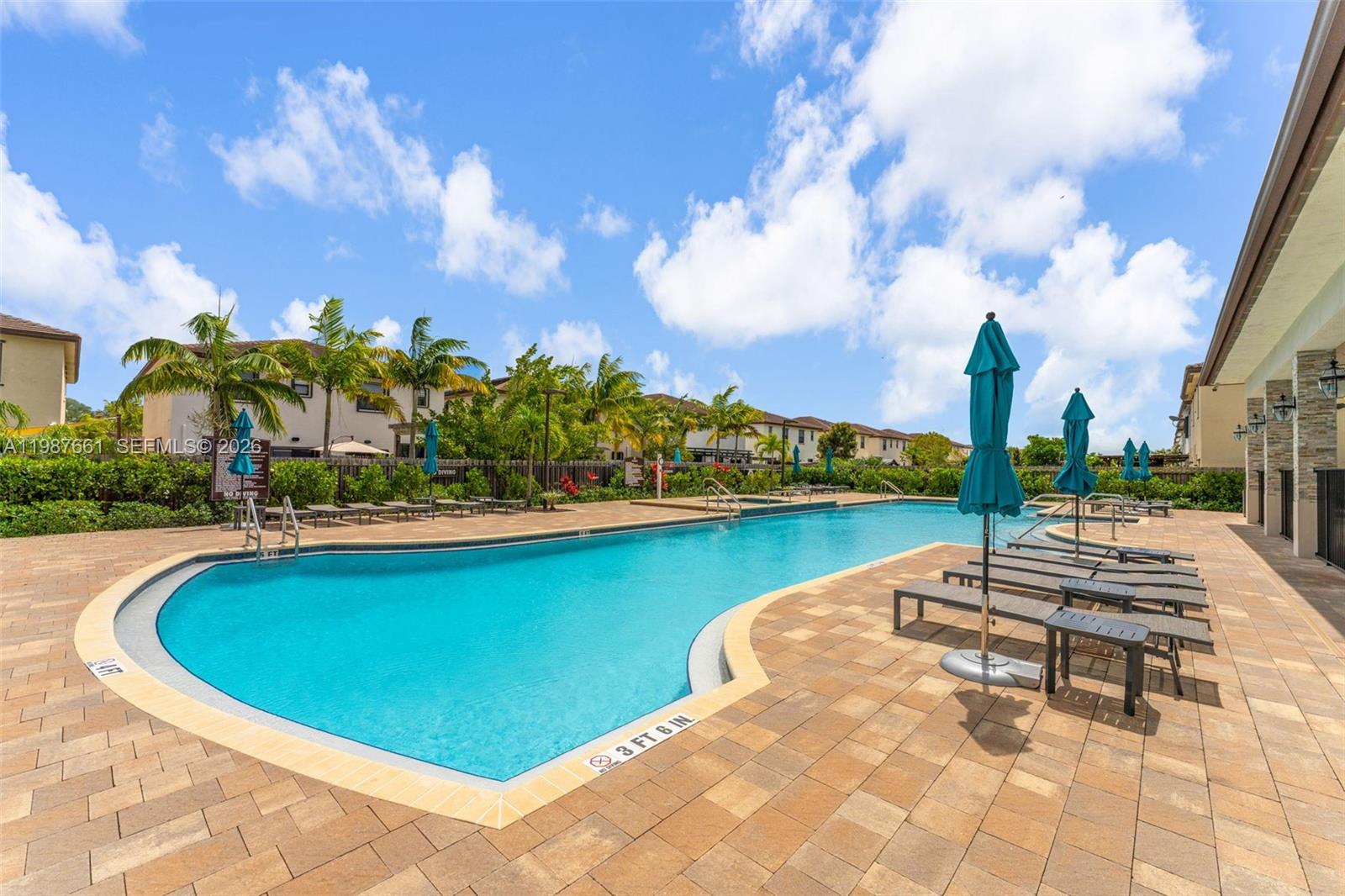 S ALLAPATTAH GARDENS - Residential