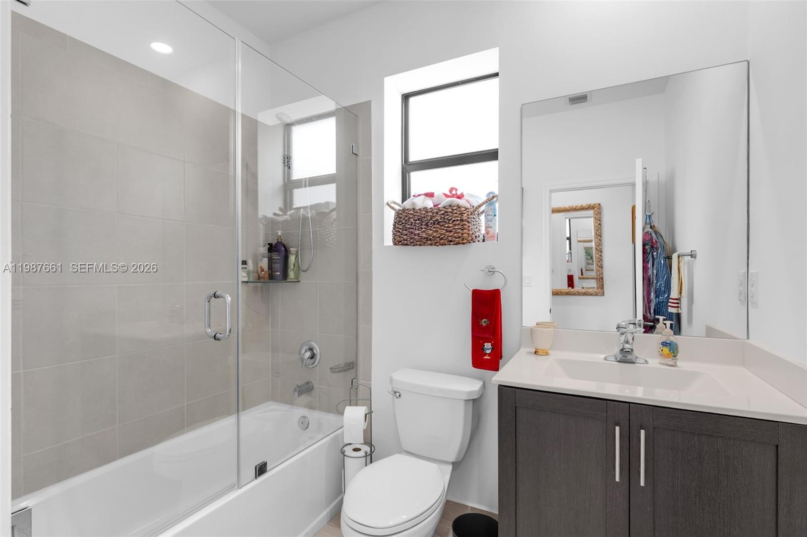 S ALLAPATTAH GARDENS - Residential