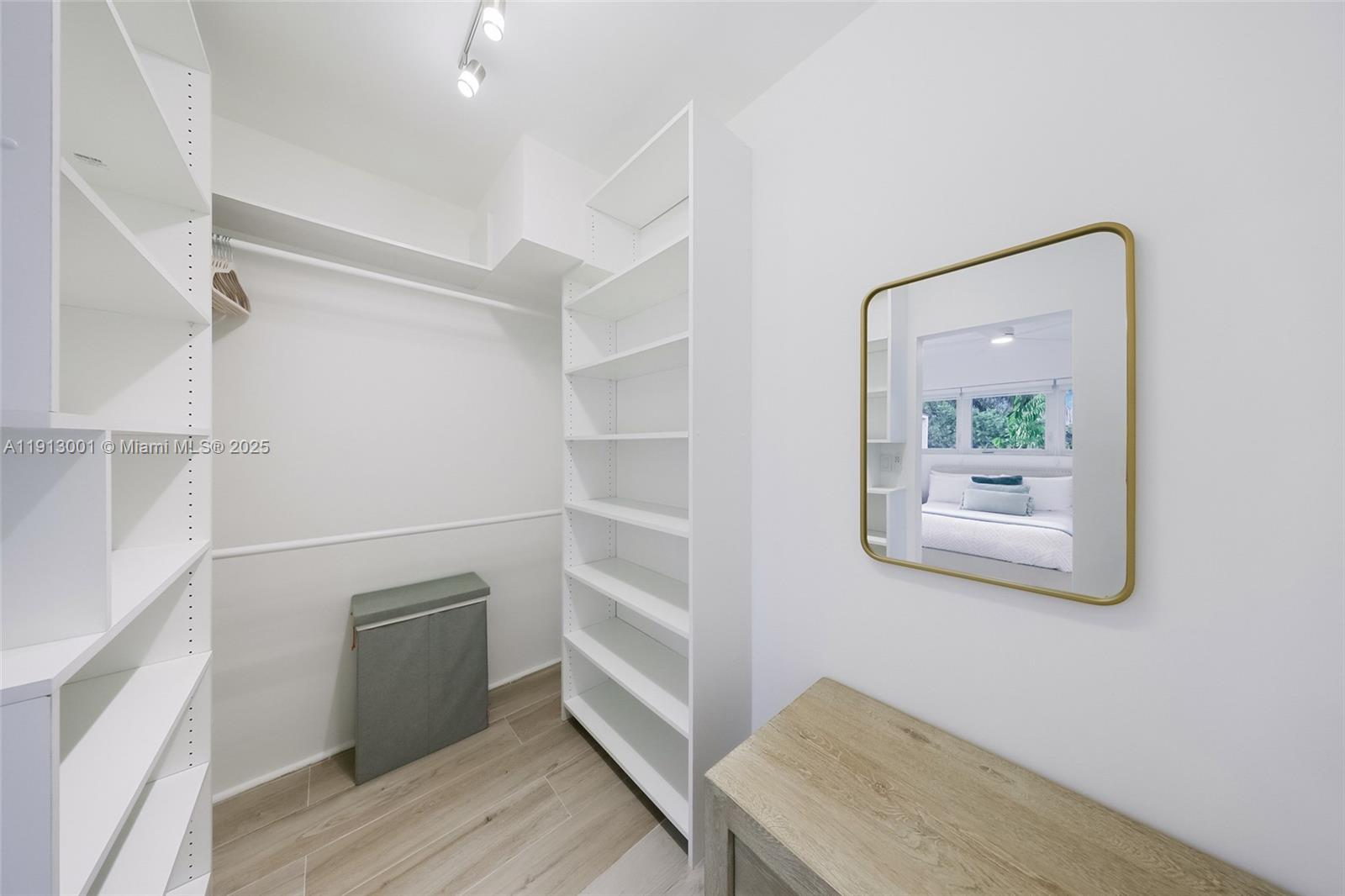 BEACH VIEW ADDITION - Residential