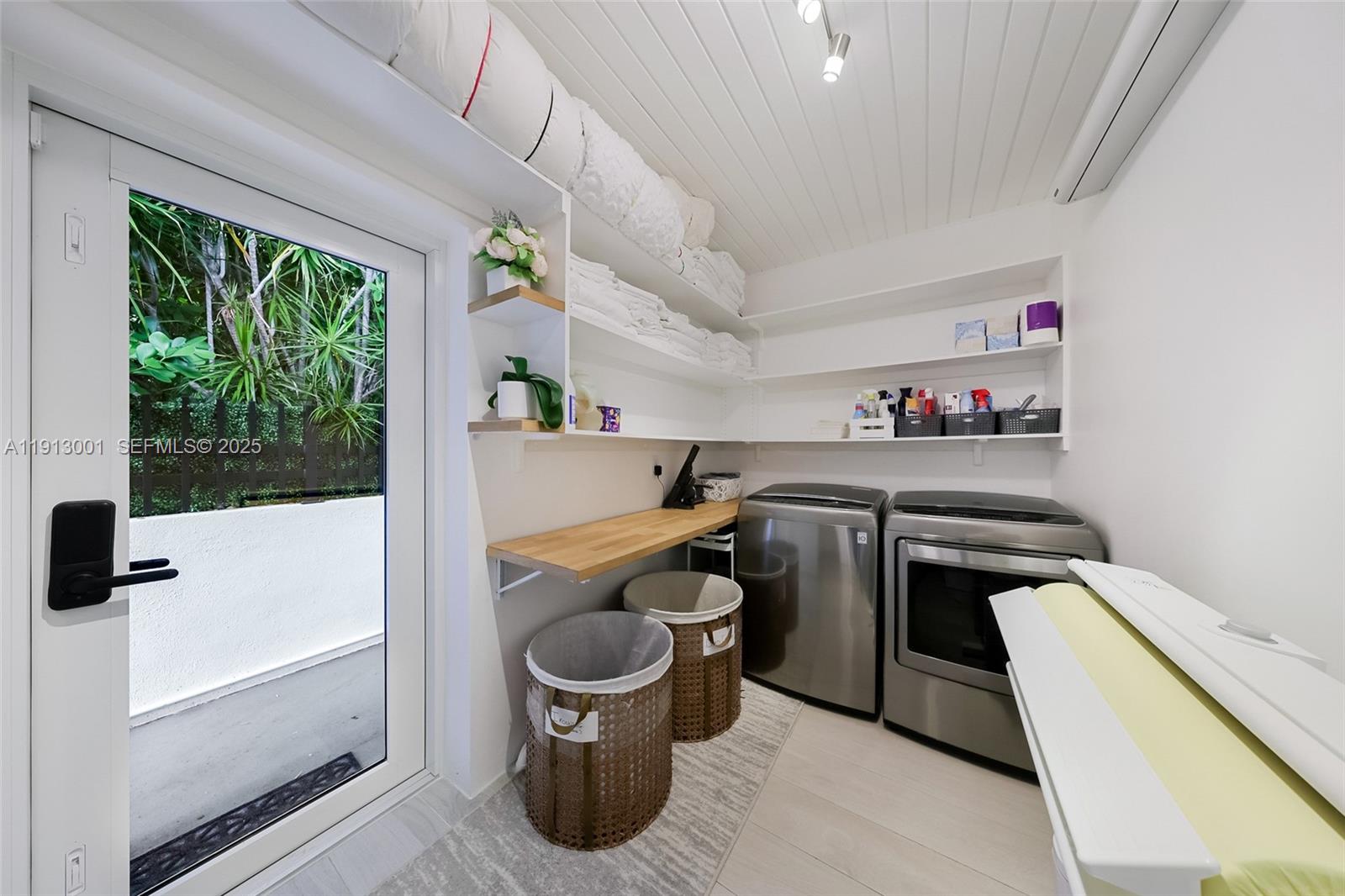 BEACH VIEW ADDITION - Residential