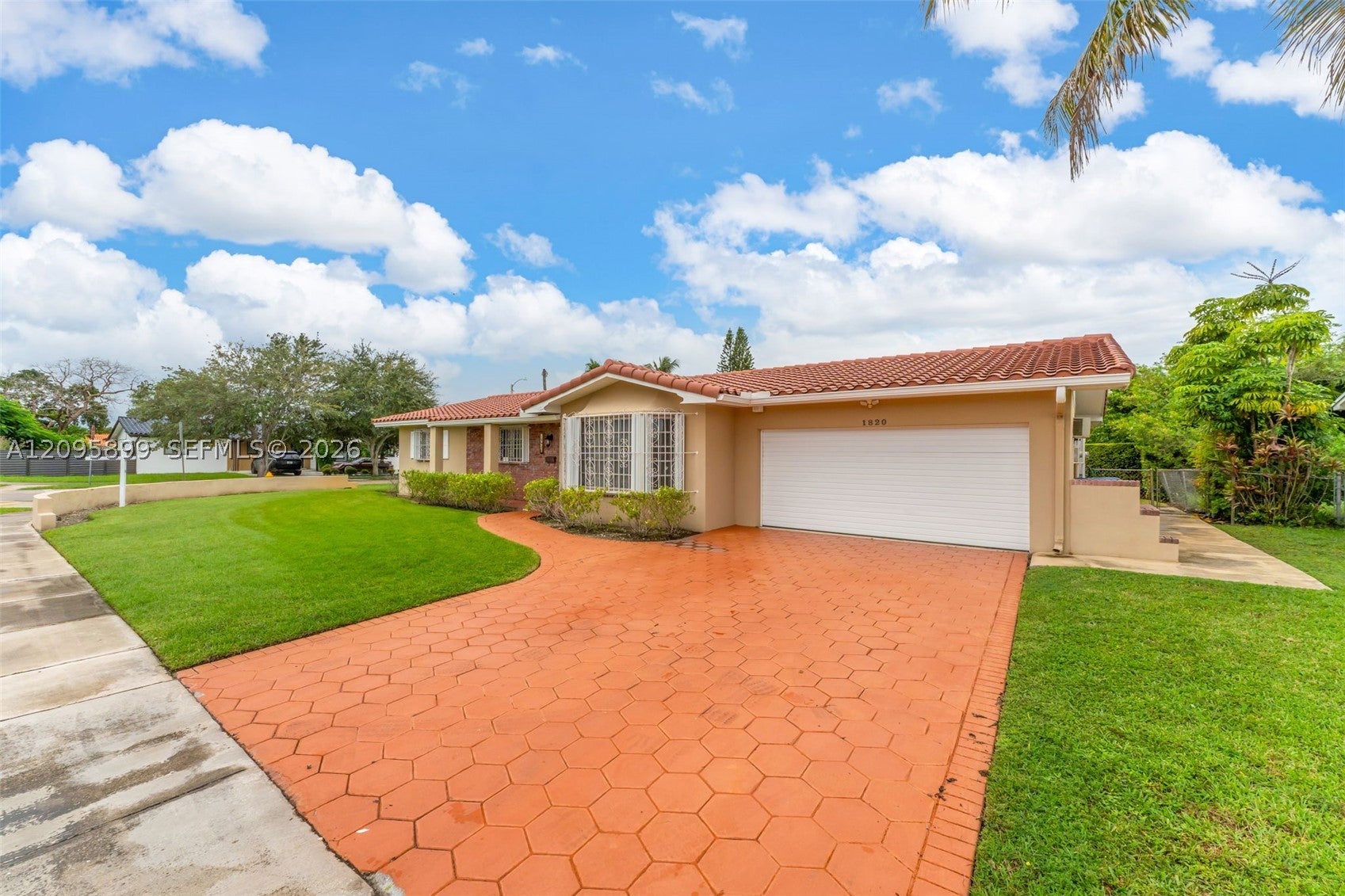 1820 SW 102nd Ave