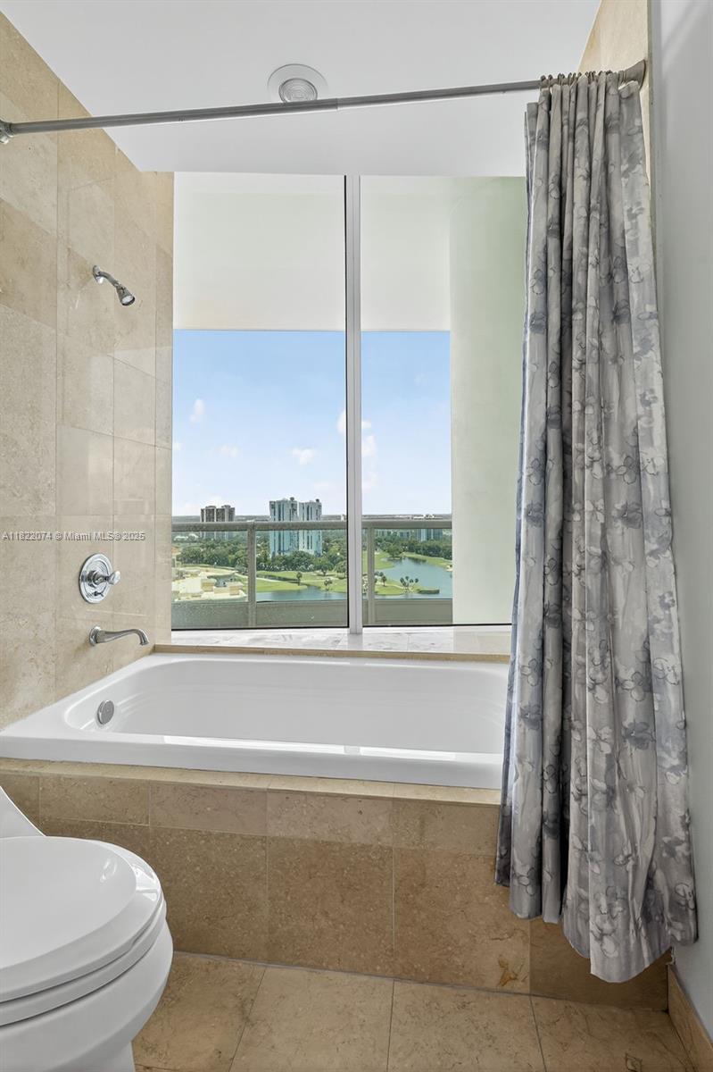 TOWERS OF PORTO VITA-NORT - Residential