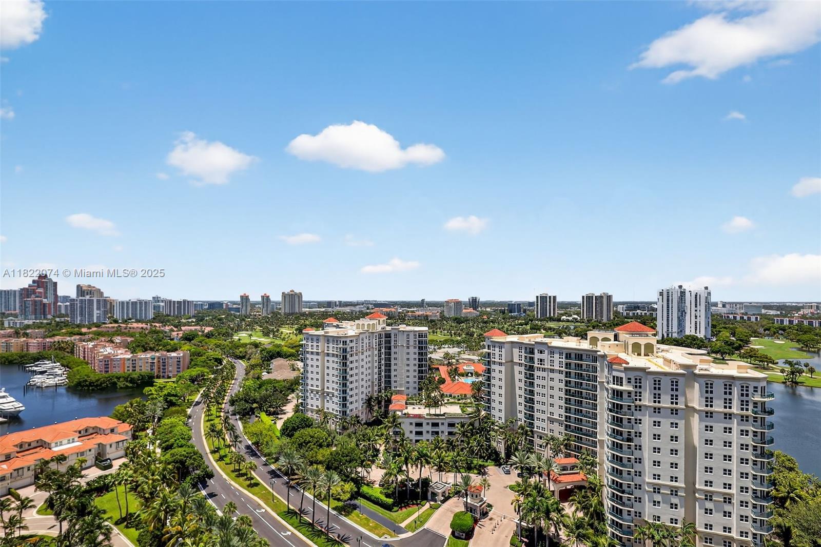 TOWERS OF PORTO VITA-NORT - Residential