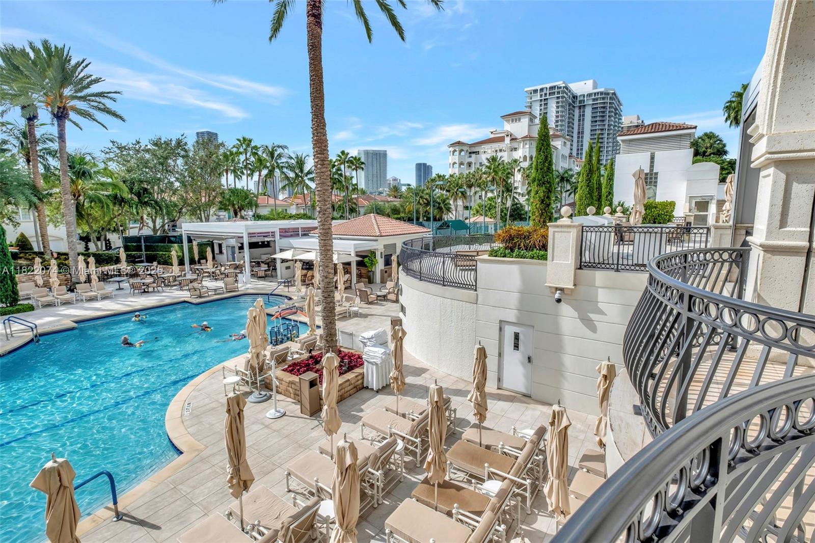 TOWERS OF PORTO VITA-NORT - Residential