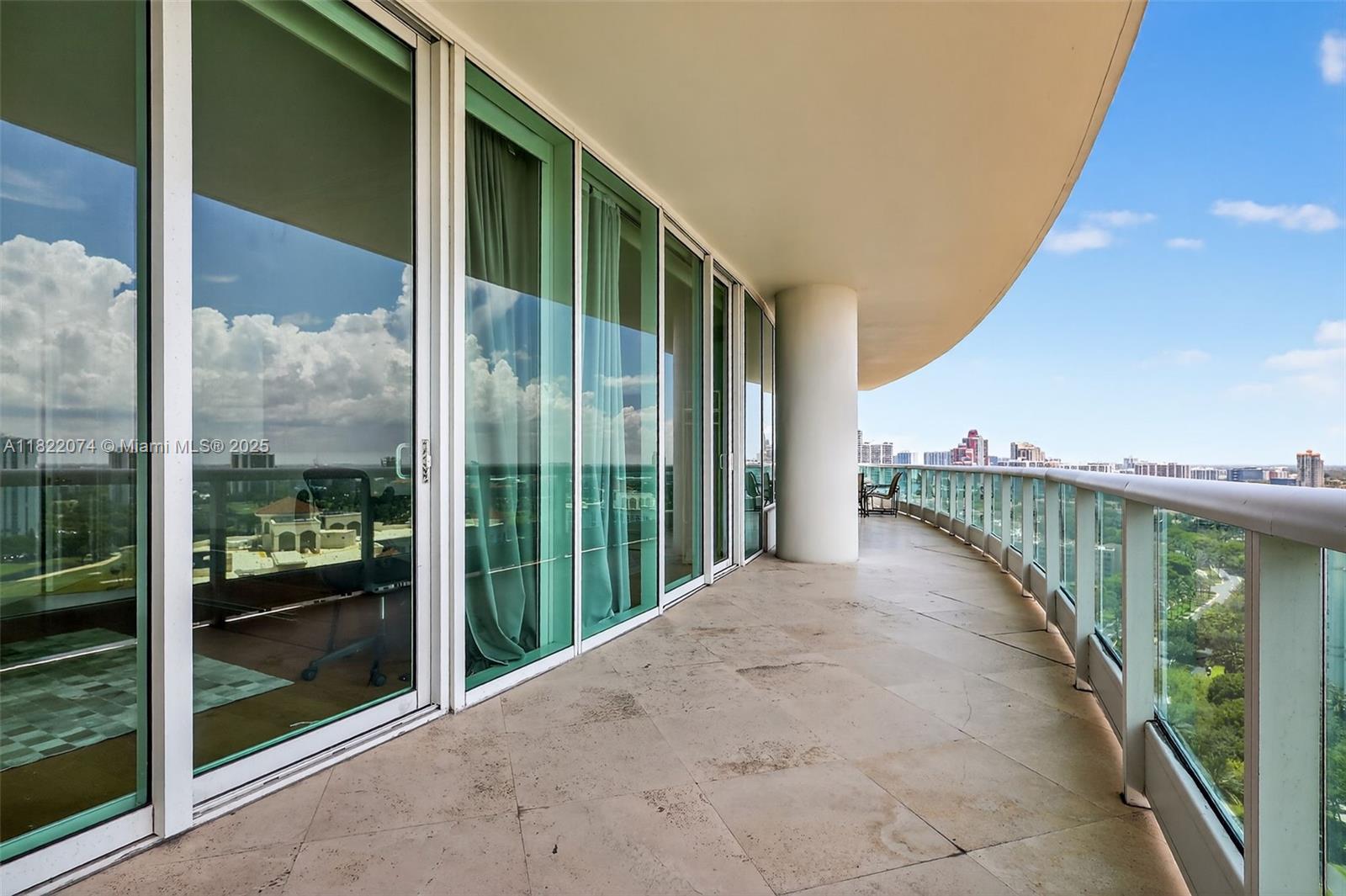 TOWERS OF PORTO VITA-NORT - Residential