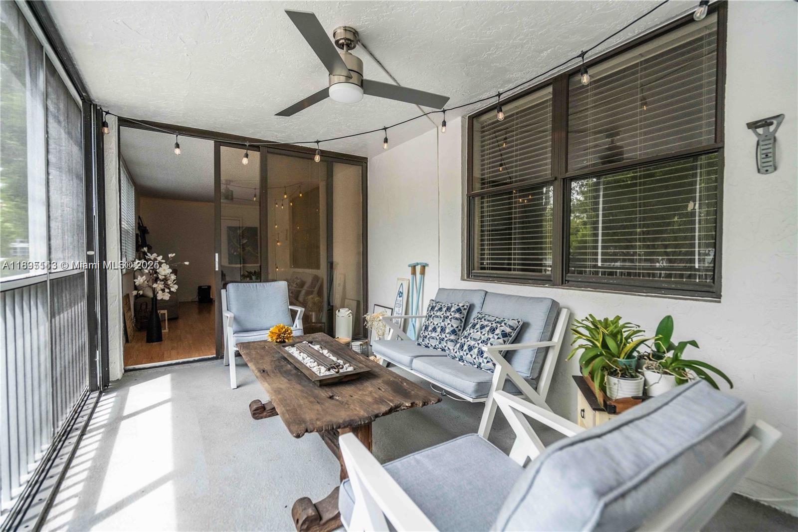 SOUTHVIEW AT AVENTURA CON - Residential