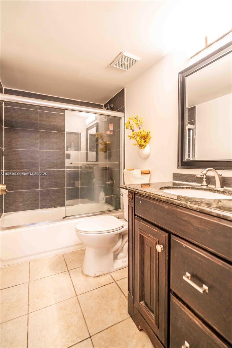 SOUTHVIEW AT AVENTURA CON - Residential