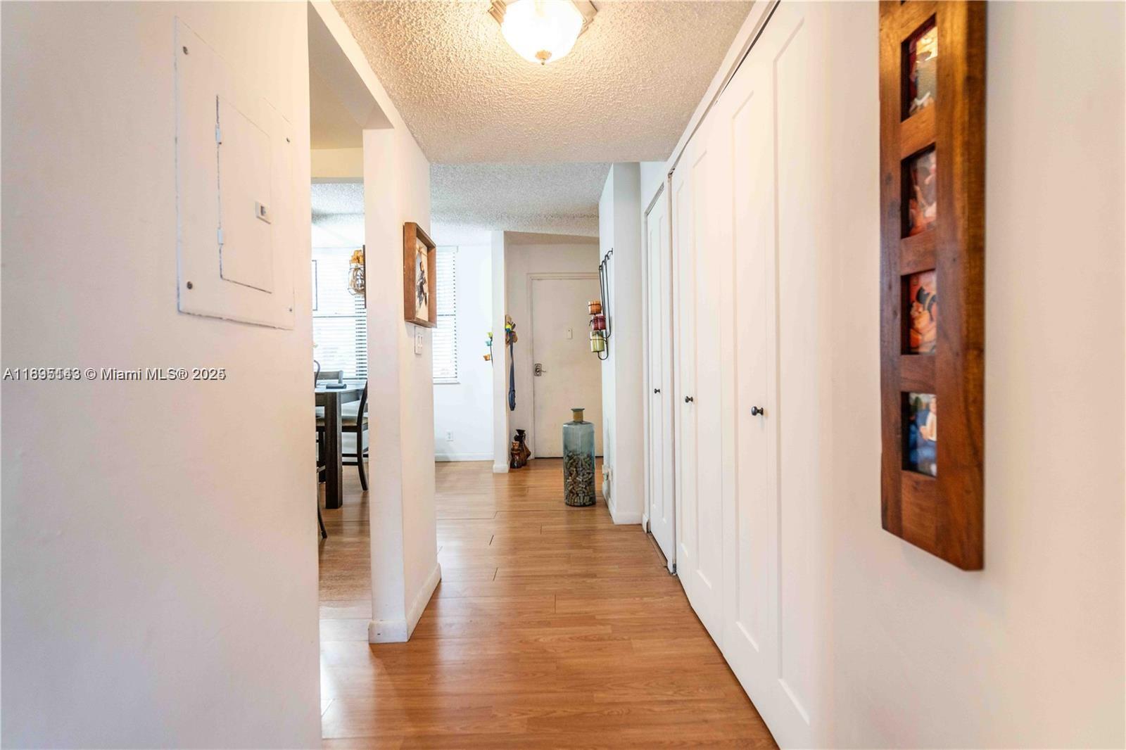 SOUTHVIEW AT AVENTURA CON - Residential