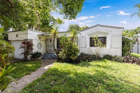 820 NE 82nd Ter Miami FL 33138