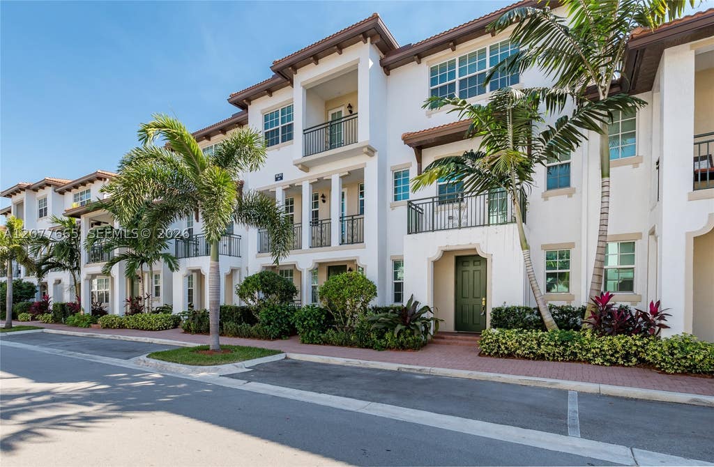 Photo of 11973 SW 28th Ct #11973, Miramar, FL 33025 (MLS # A12077665)