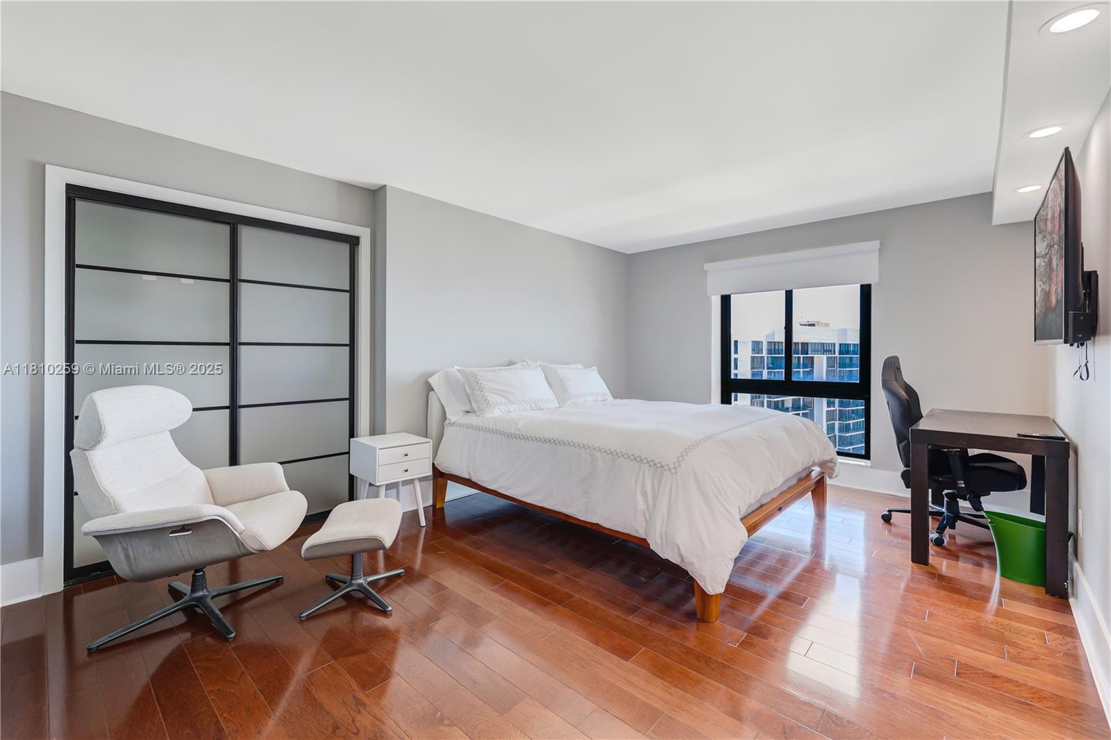 BRICKELL EAST CONDO - Residential