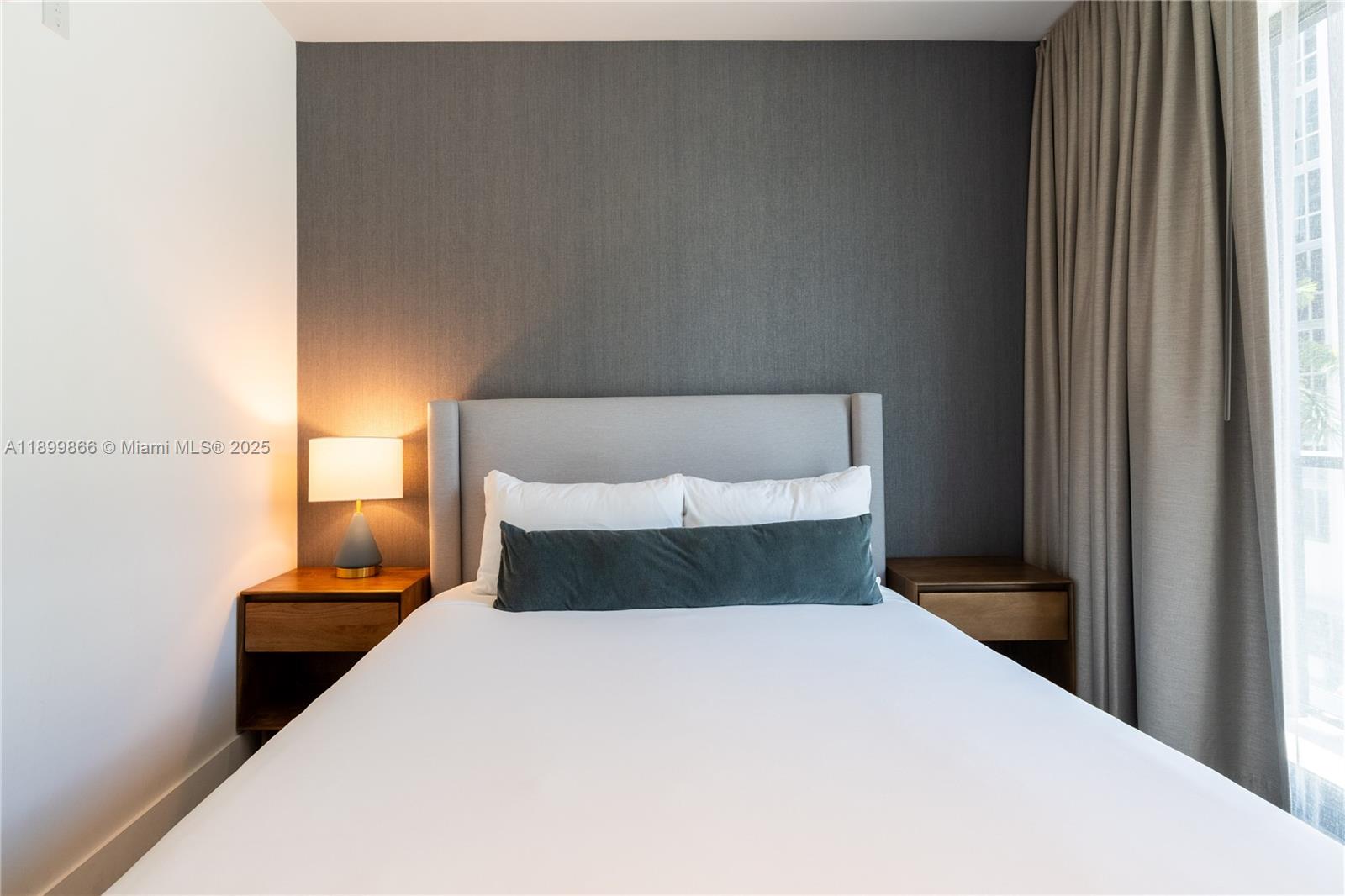 SMART BRICKELL - Residential