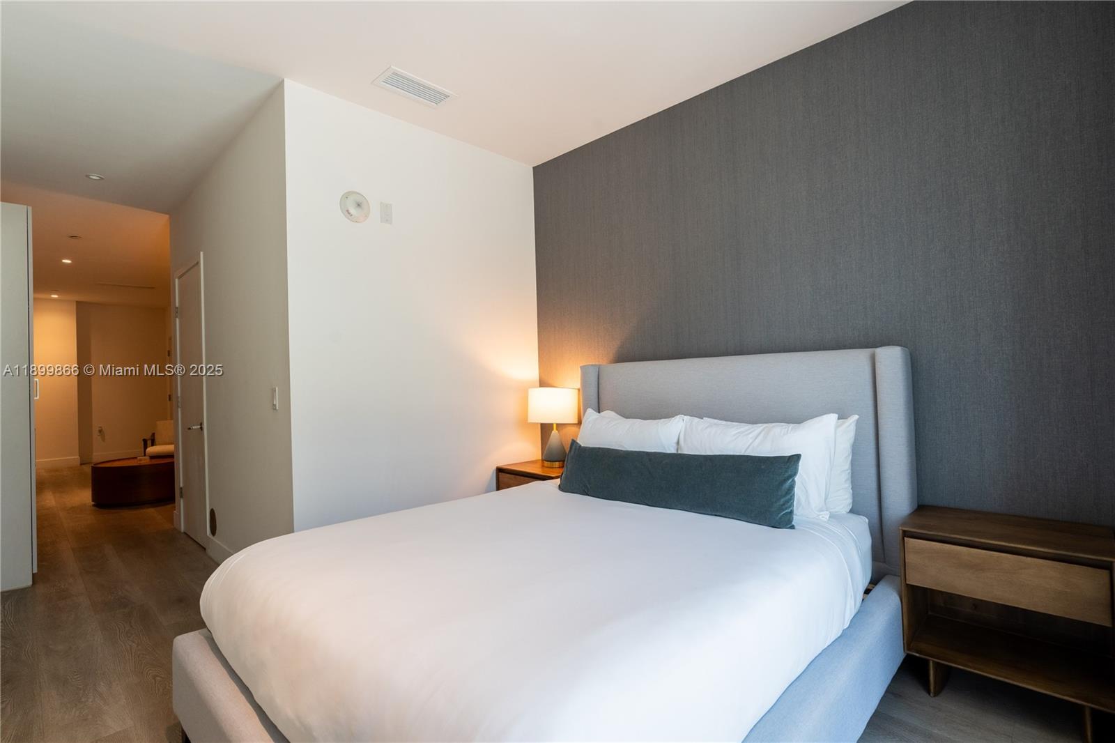 SMART BRICKELL - Residential