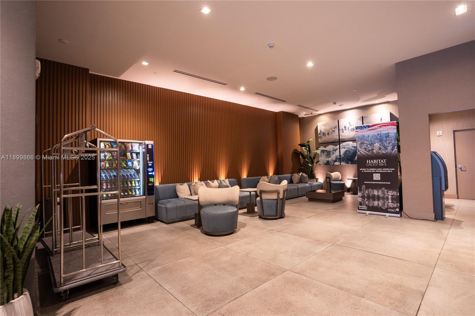 SMART BRICKELL - Residential