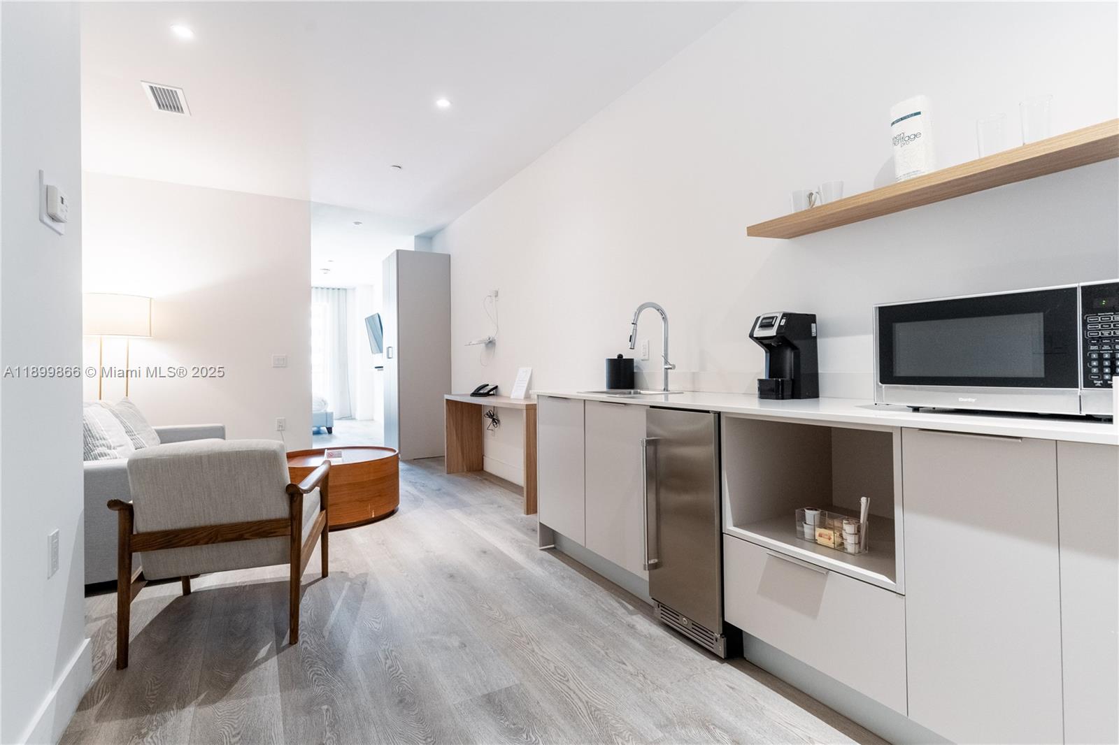 SMART BRICKELL - Residential