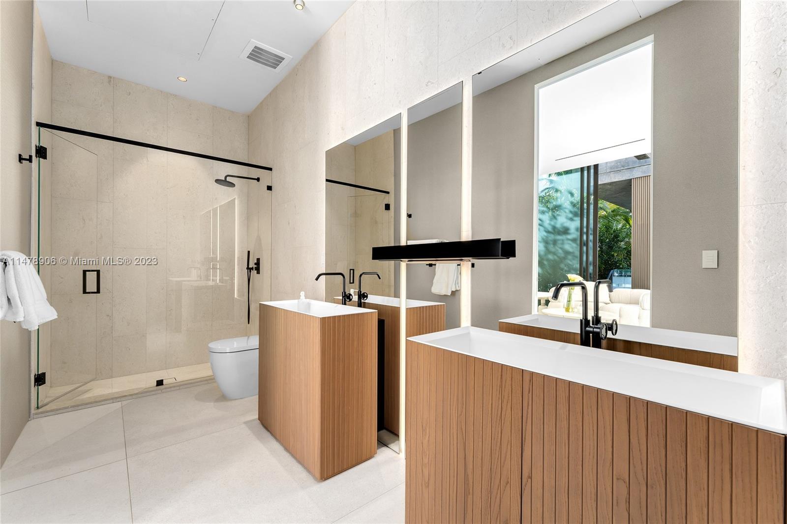 HIBISCUS ISLAND - Residential