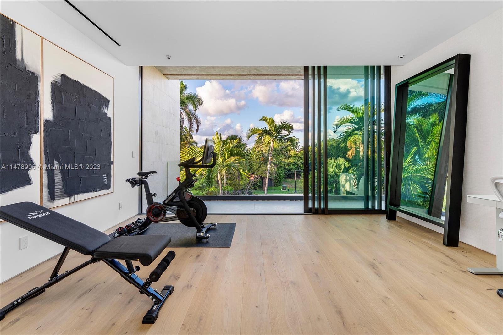 HIBISCUS ISLAND - Residential