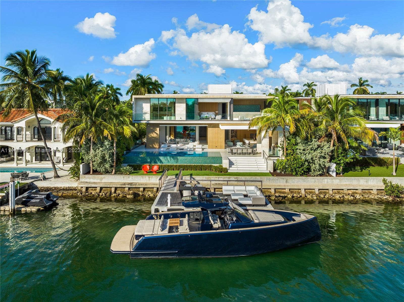 HIBISCUS ISLAND - Residential