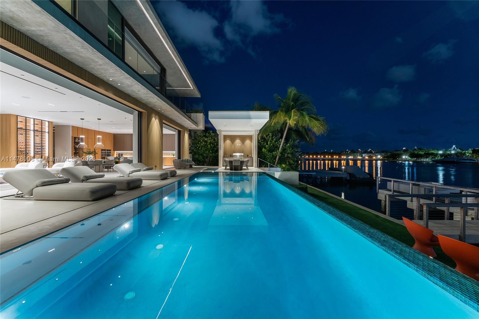 HIBISCUS ISLAND - Residential