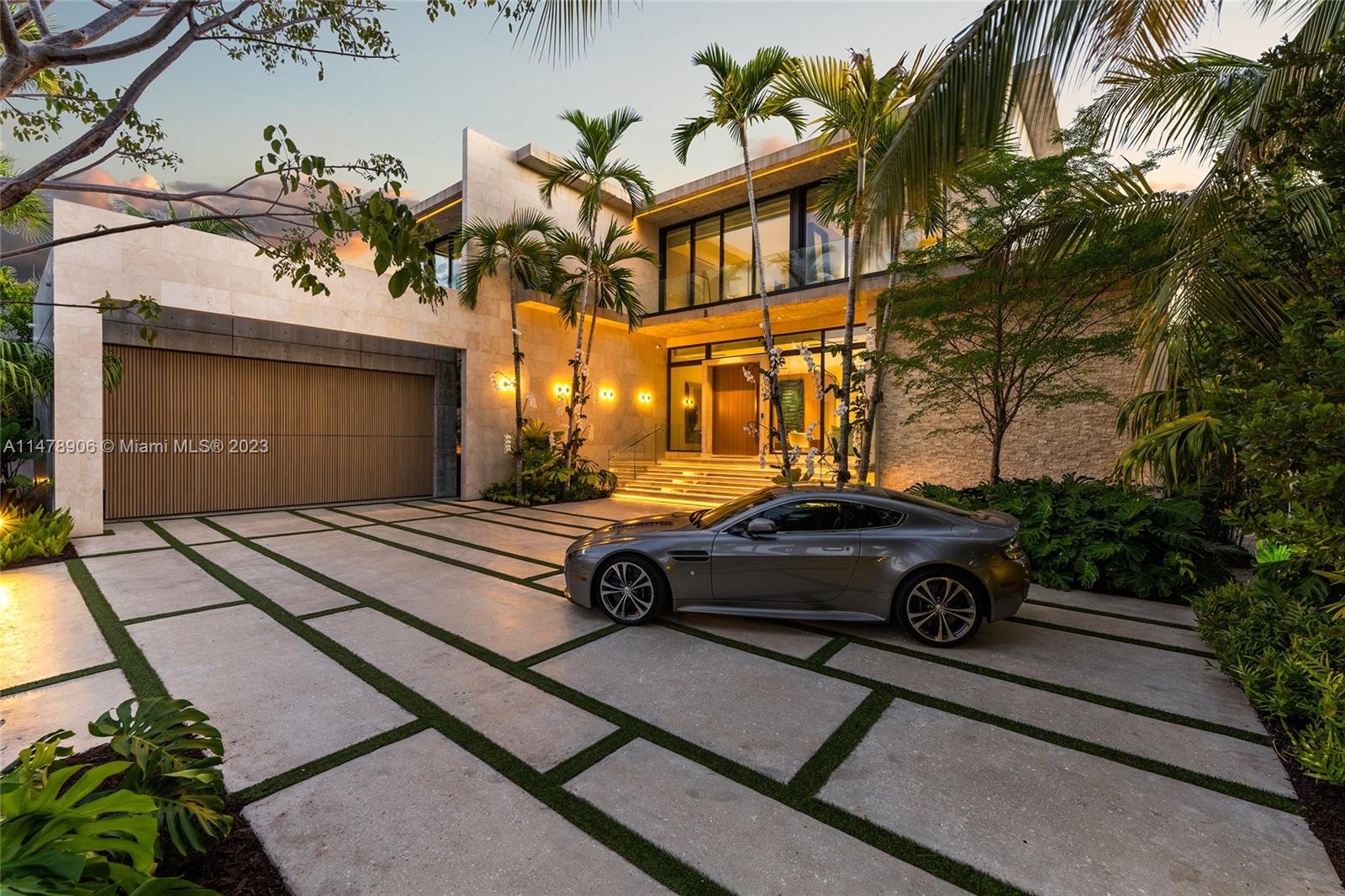 HIBISCUS ISLAND - Residential