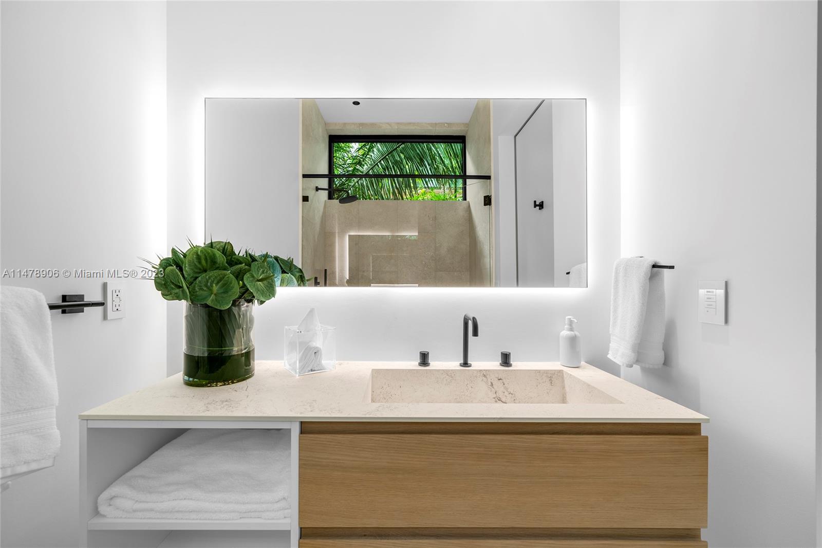 HIBISCUS ISLAND - Residential
