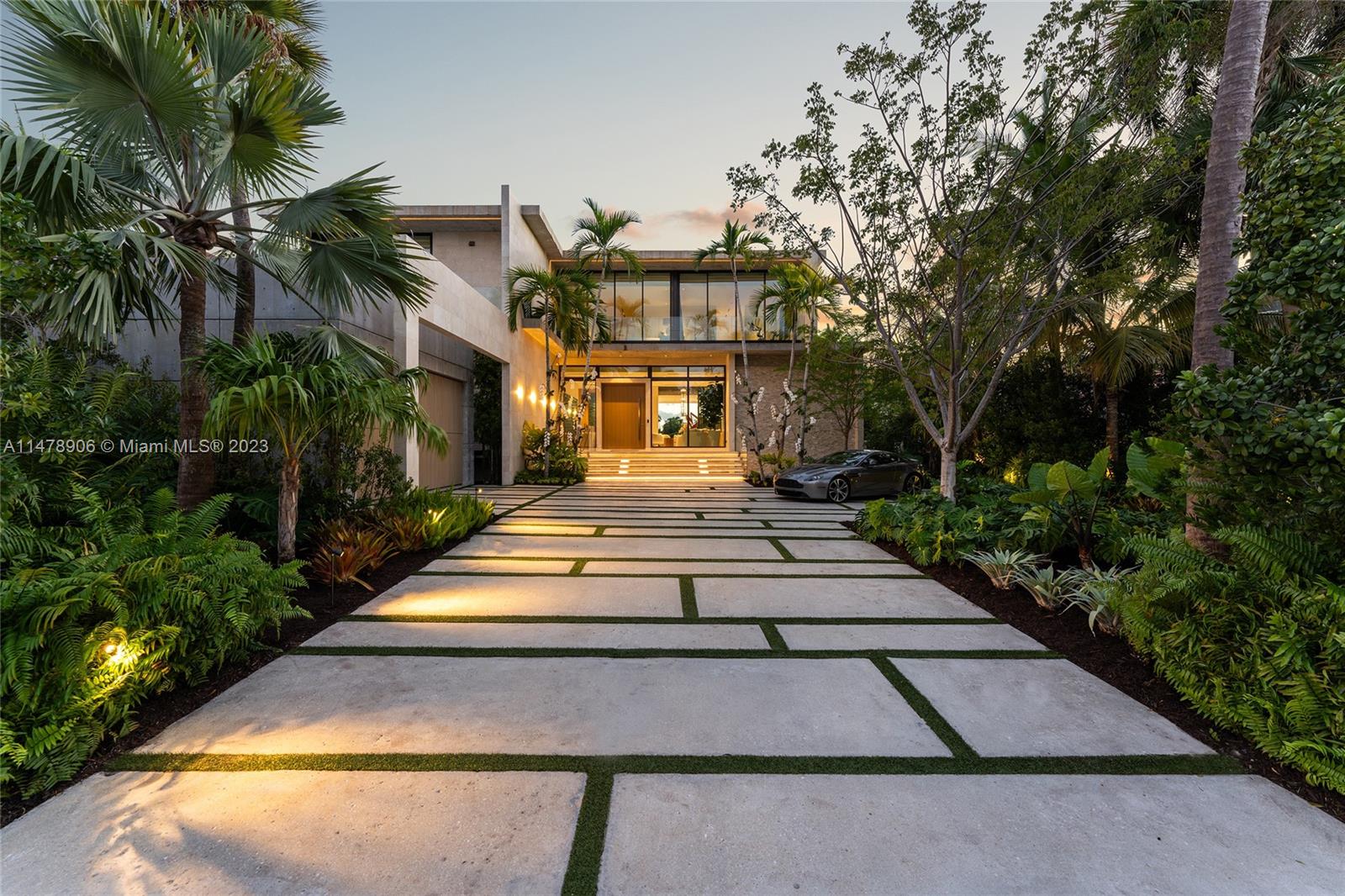 HIBISCUS ISLAND - Residential