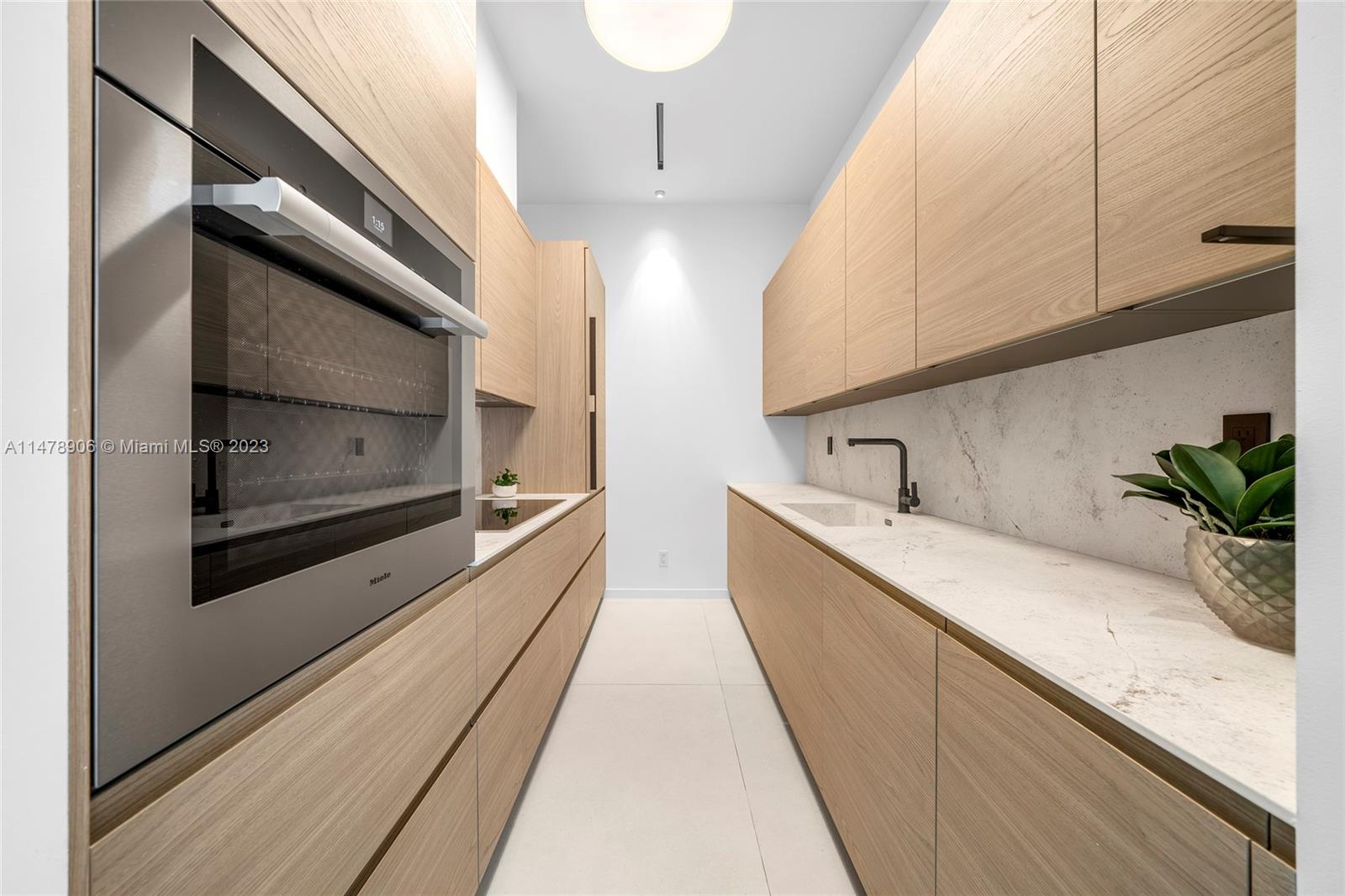 HIBISCUS ISLAND - Residential