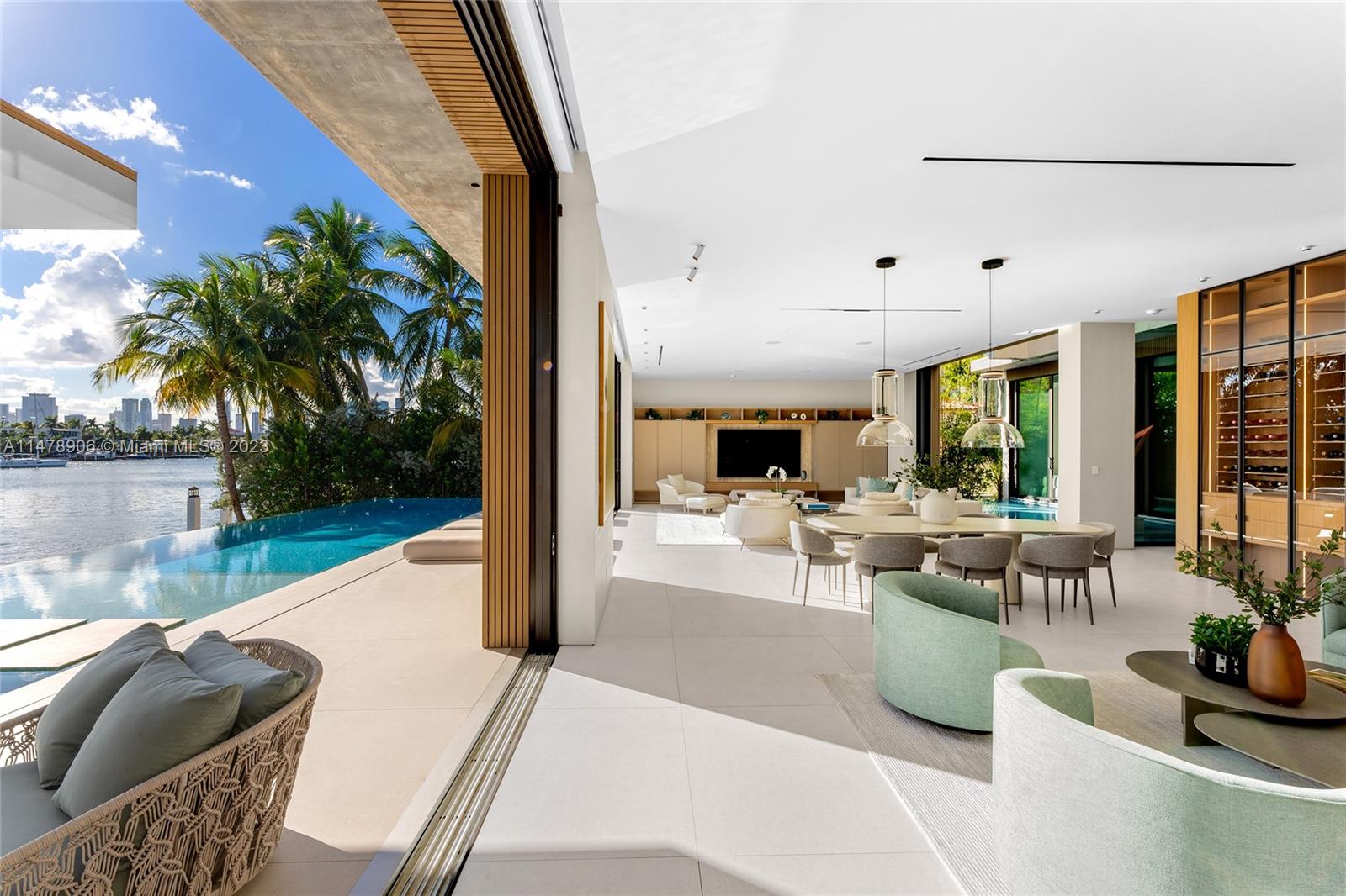 HIBISCUS ISLAND - Residential