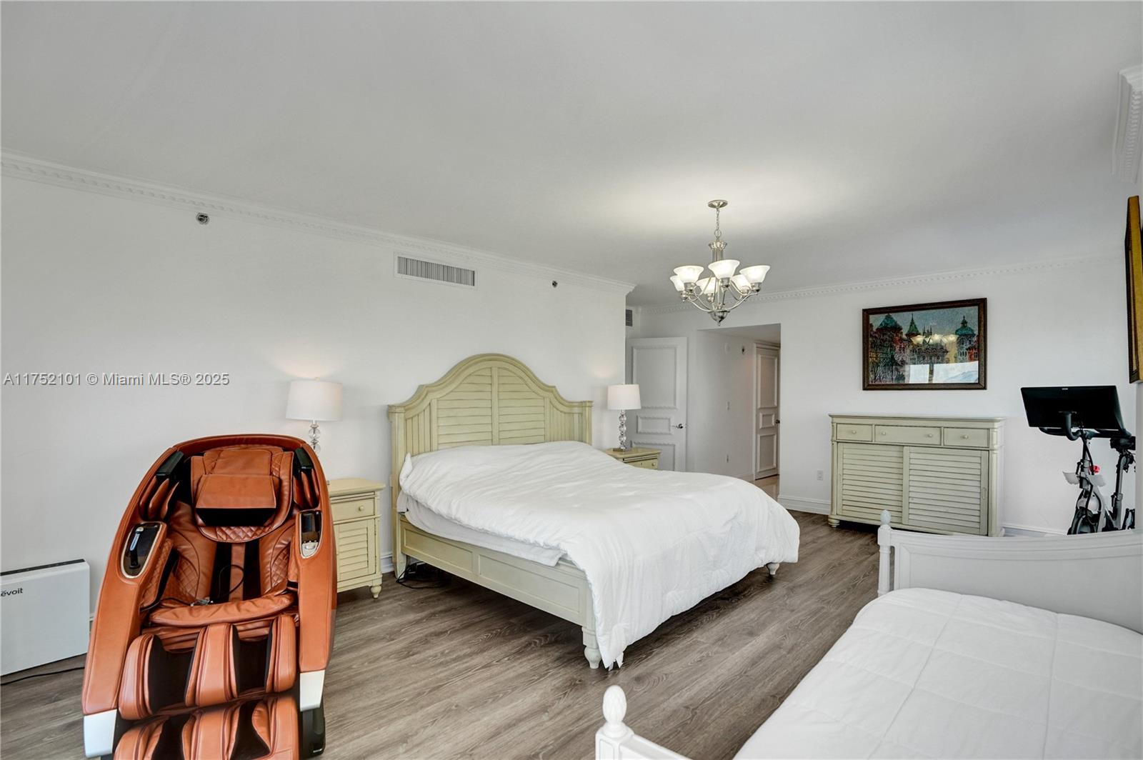 OCEAN THREE CONDO - Residential