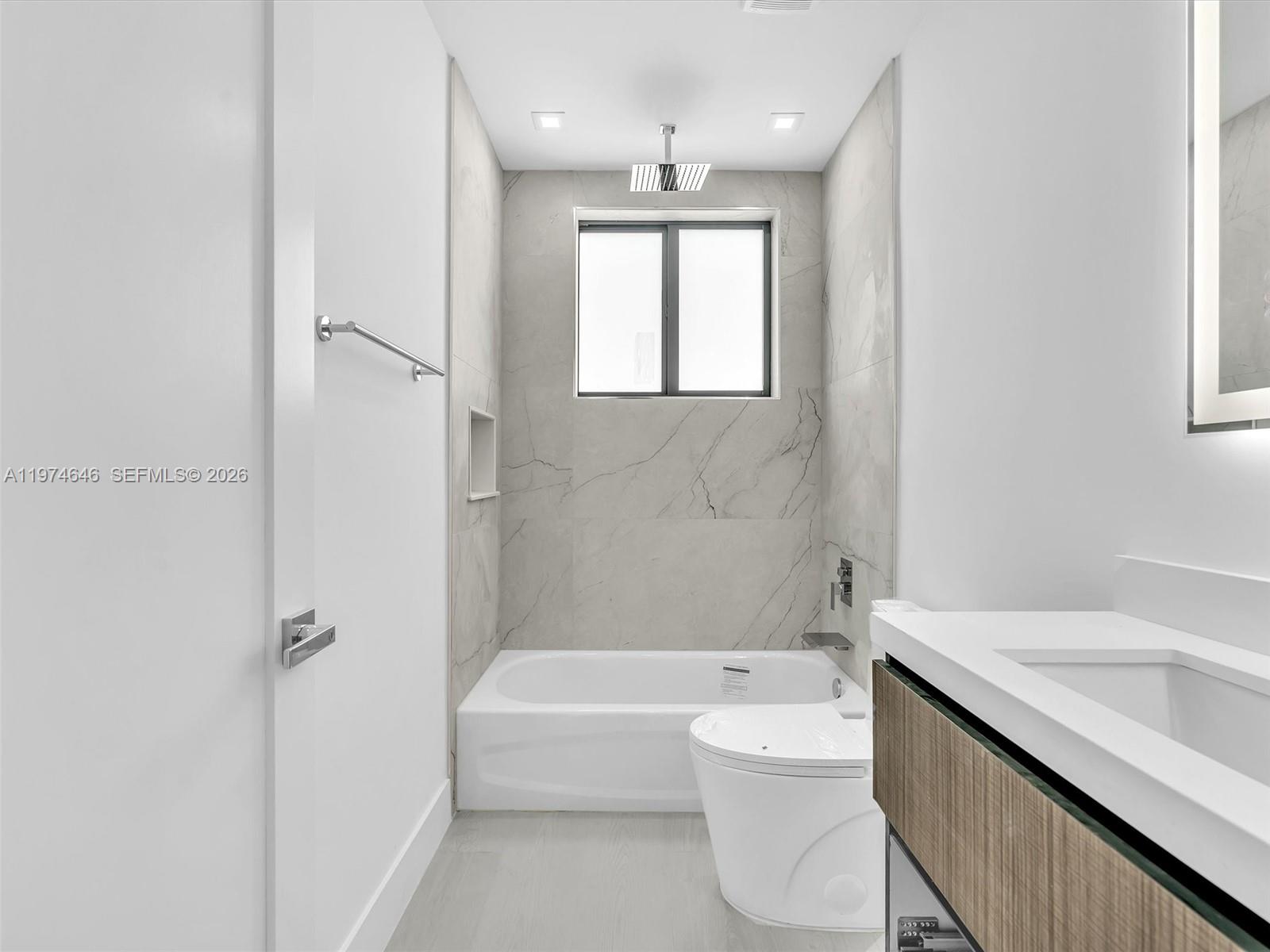 H20 DANIA BEACH - Residential