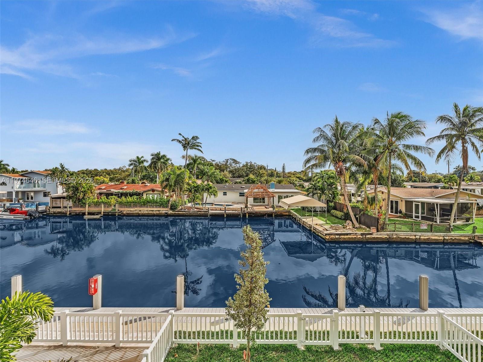 H20 DANIA BEACH - Residential