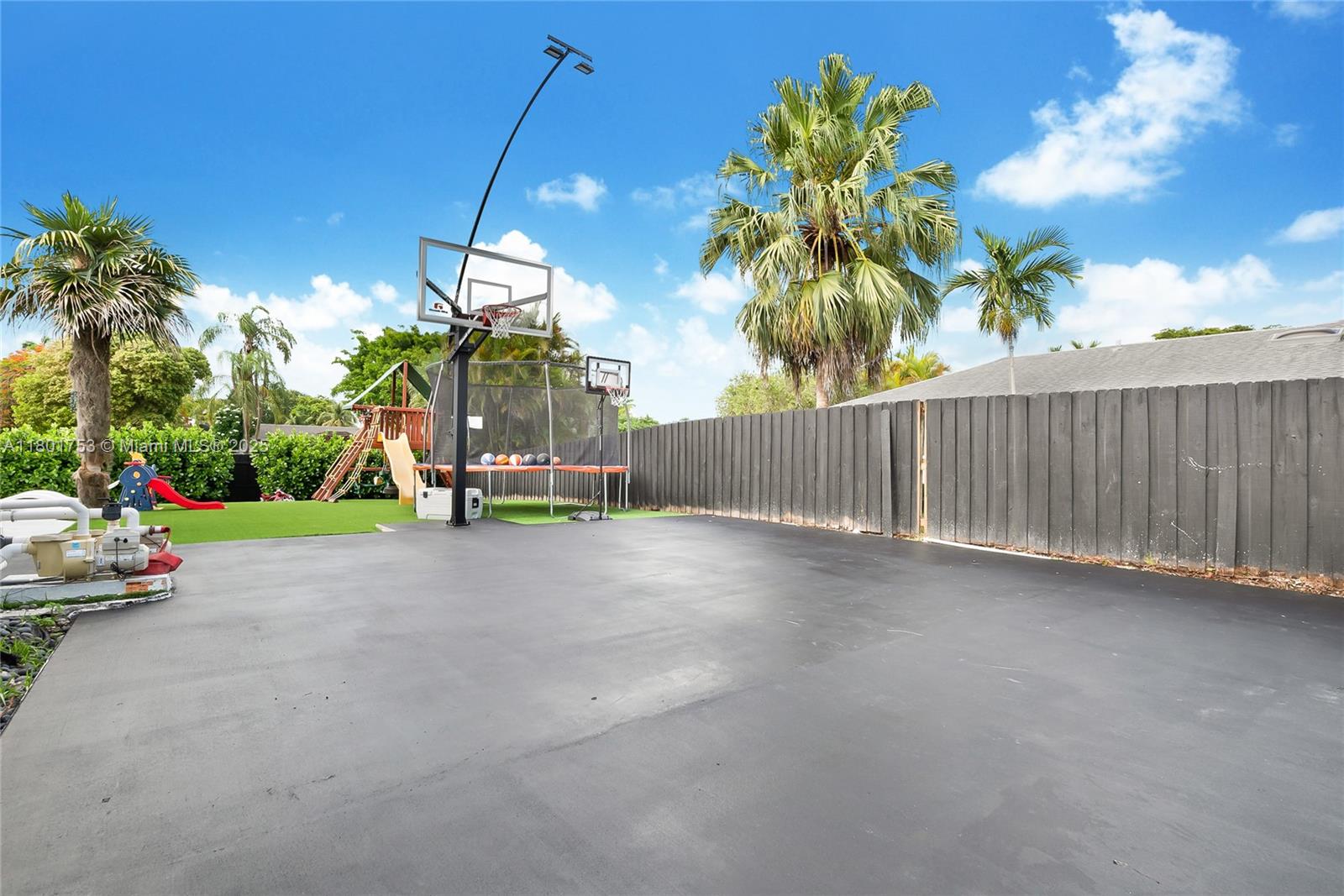 SECTION 21 BEL-AIRE - Residential