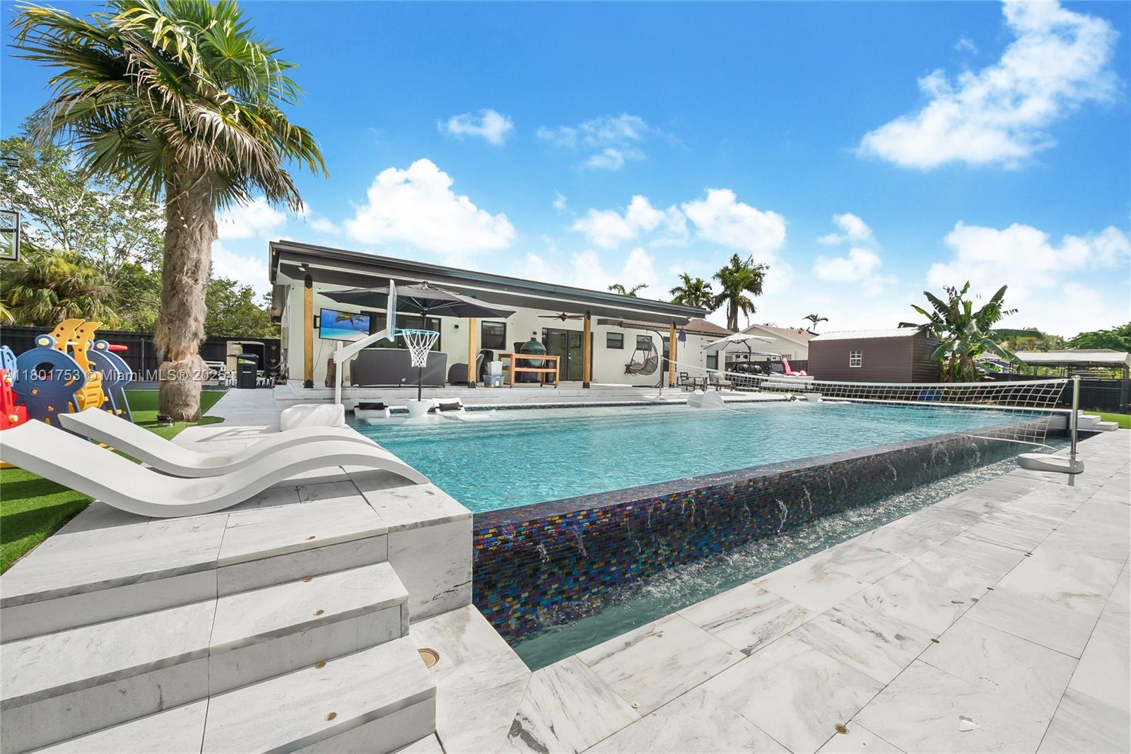 SECTION 21 BEL-AIRE - Residential