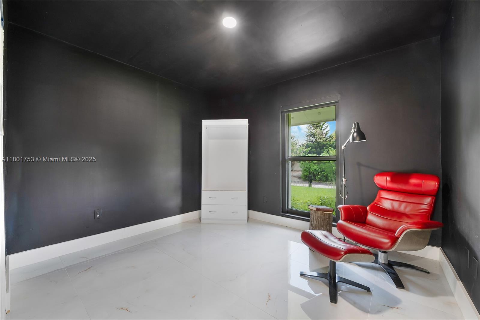 SECTION 21 BEL-AIRE - Residential