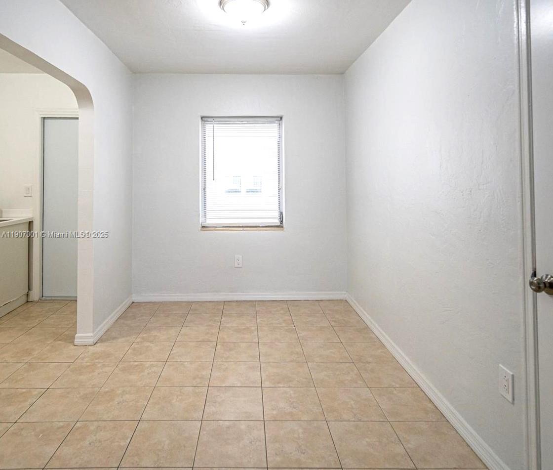 7711 DICKENS AVE CONDO - Residential Lease