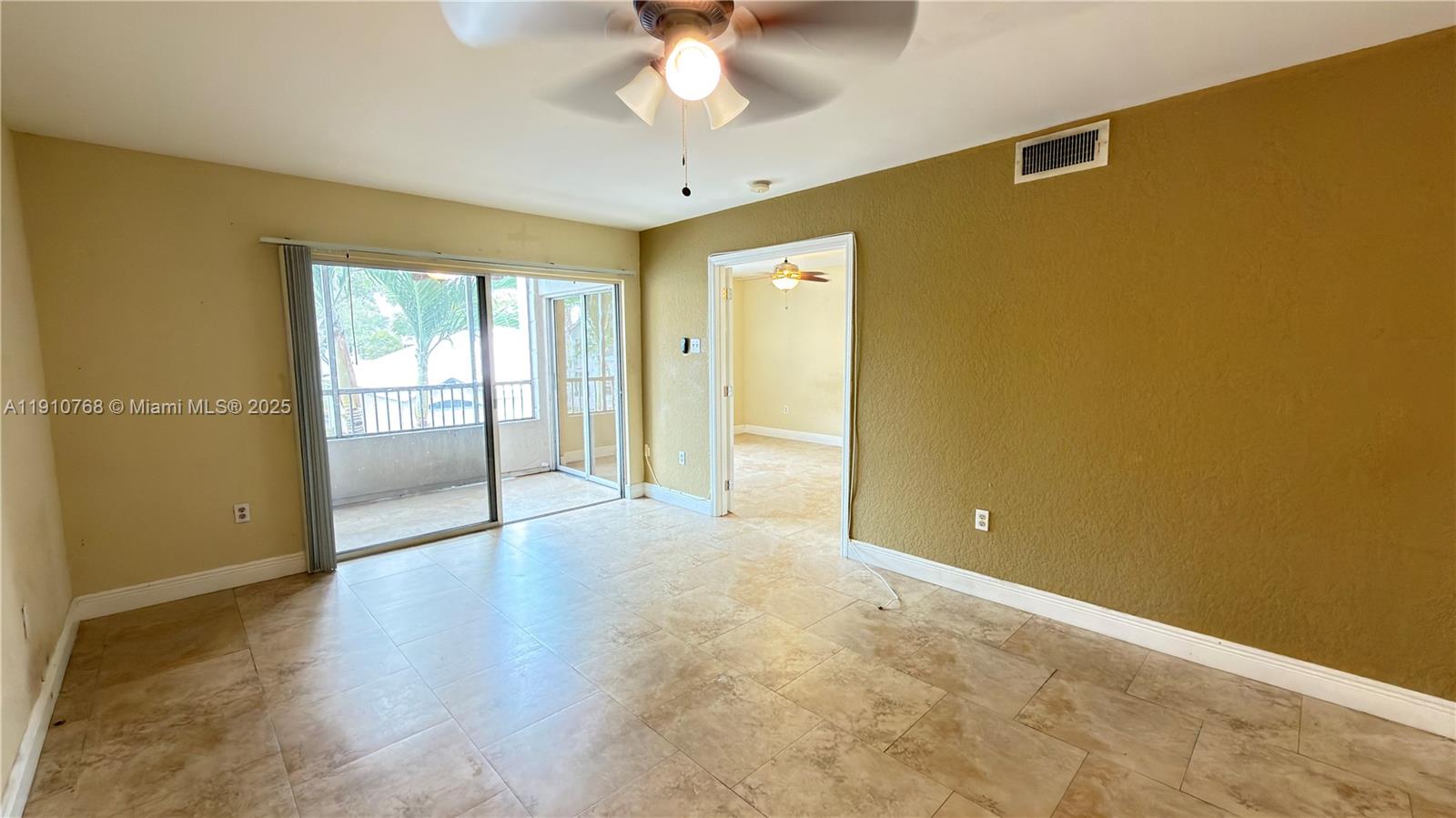 LAKEVIEW CLUB CONDO - Residential Lease