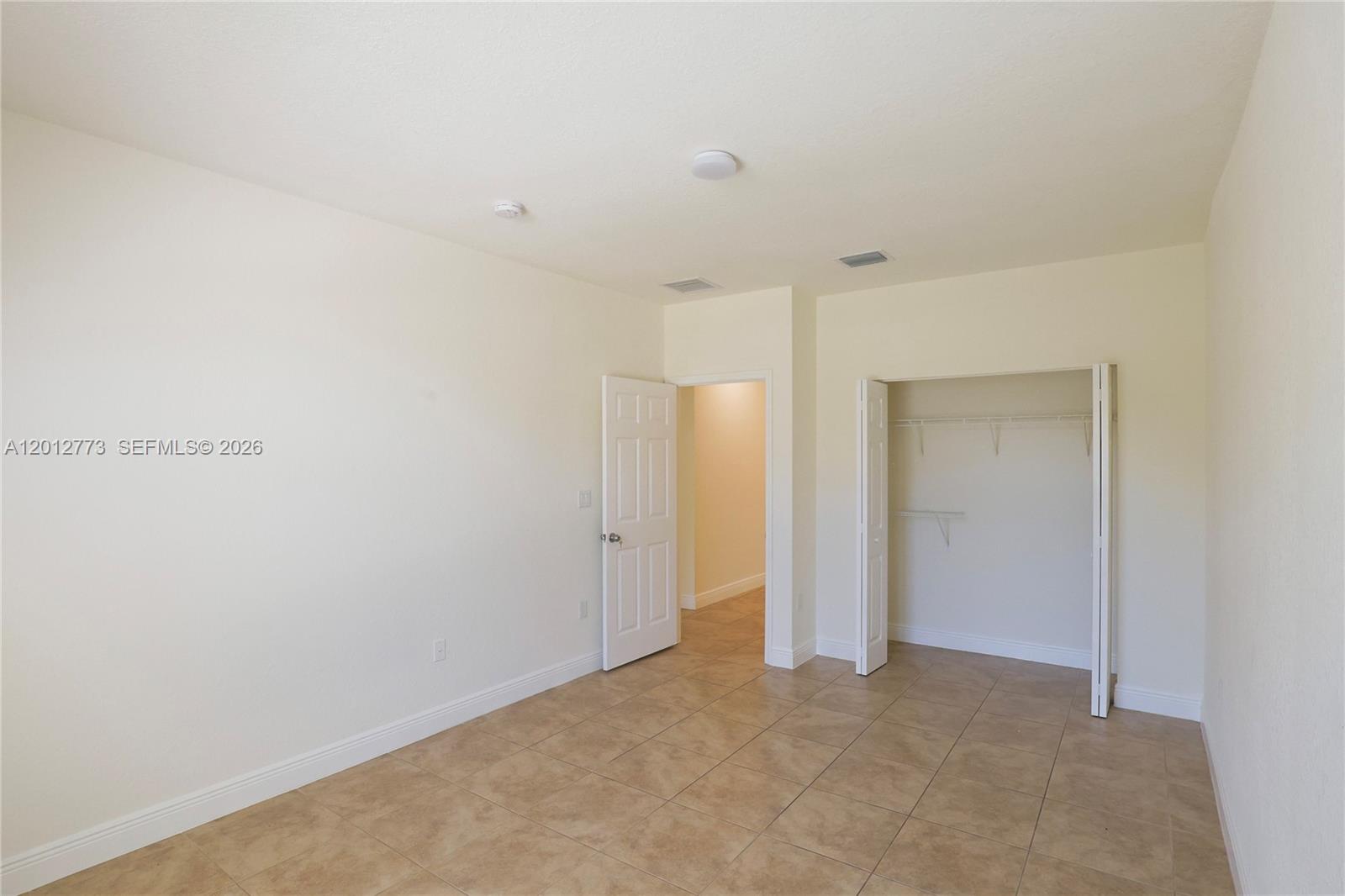 VICTORIA BAY ESTATES - Residential Lease