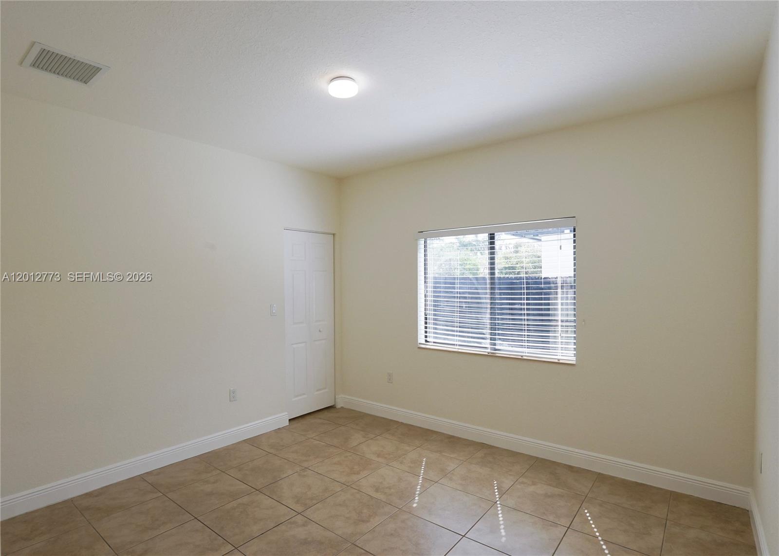 VICTORIA BAY ESTATES - Residential Lease