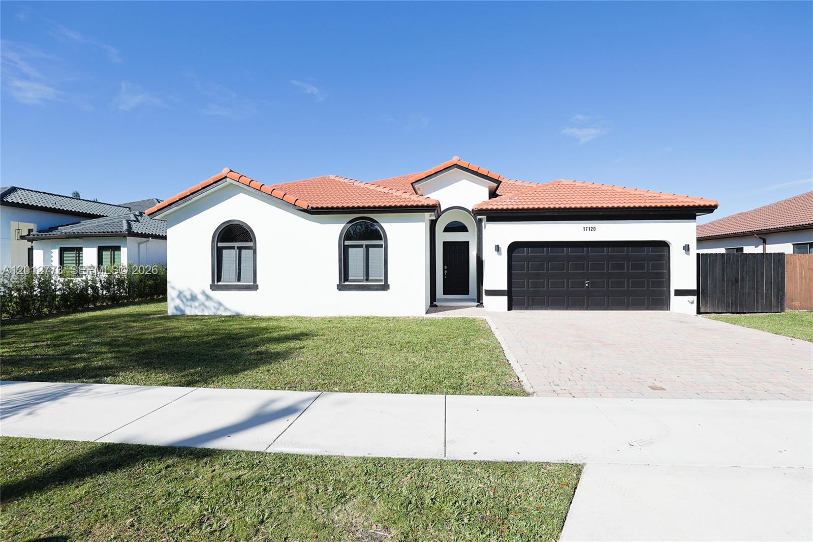 VICTORIA BAY ESTATES - Residential Lease
