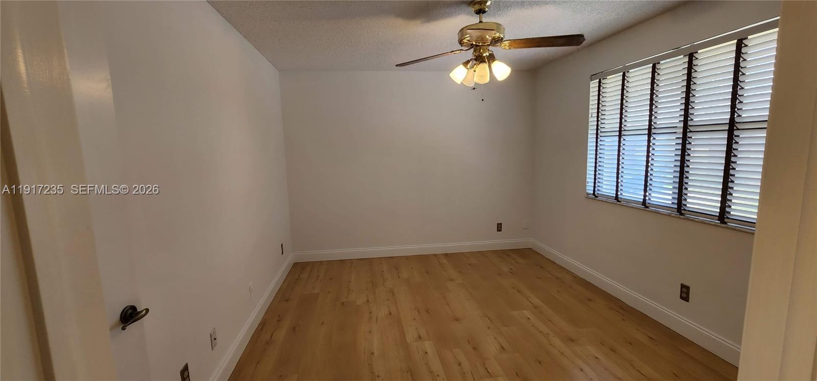 WINDING LAKE 2 AT WELLEBY - Residential