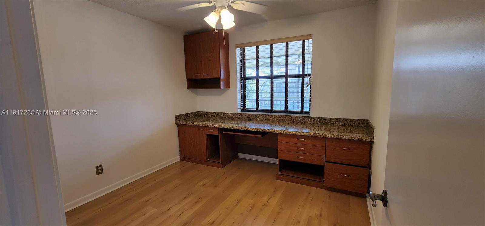 WINDING LAKE 2 AT WELLEBY - Residential