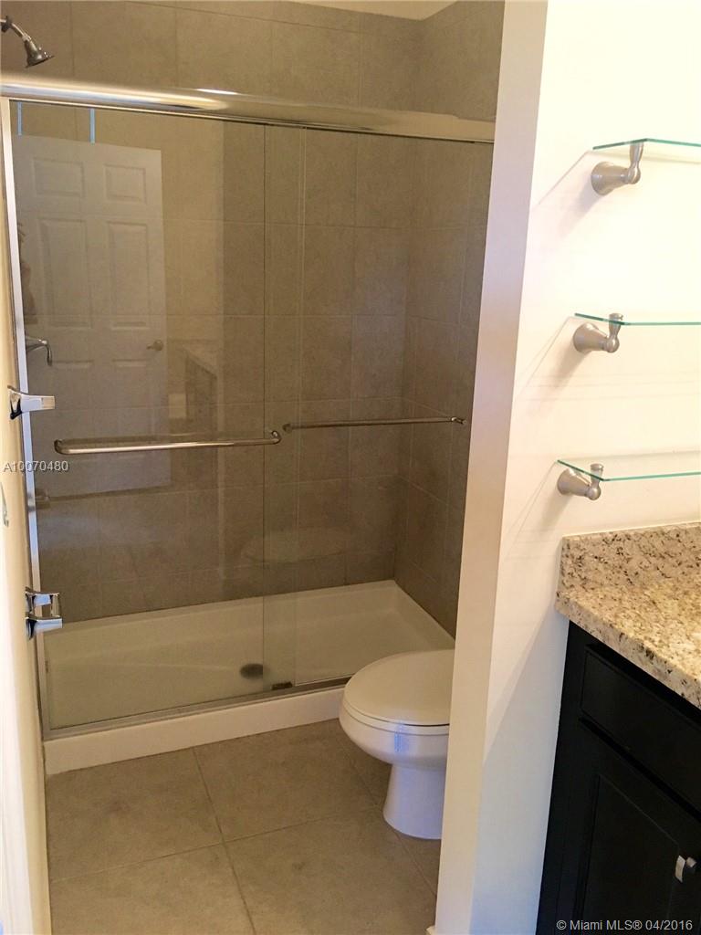 Meadow Pines 173-40 B - Residential Lease