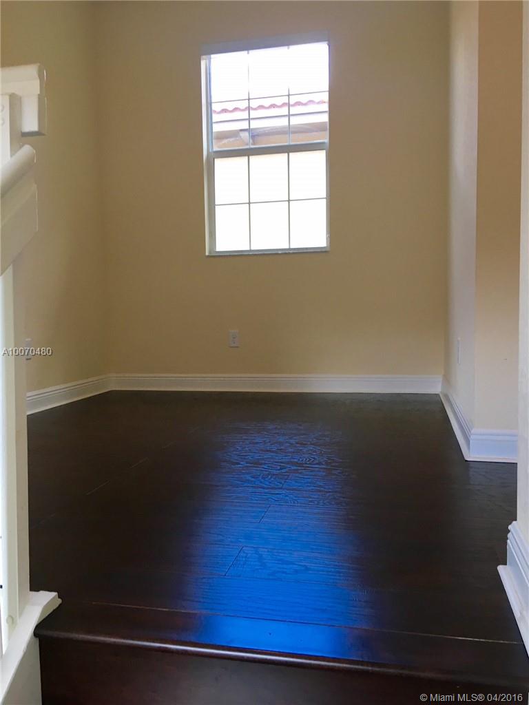 Meadow Pines 173-40 B - Residential Lease