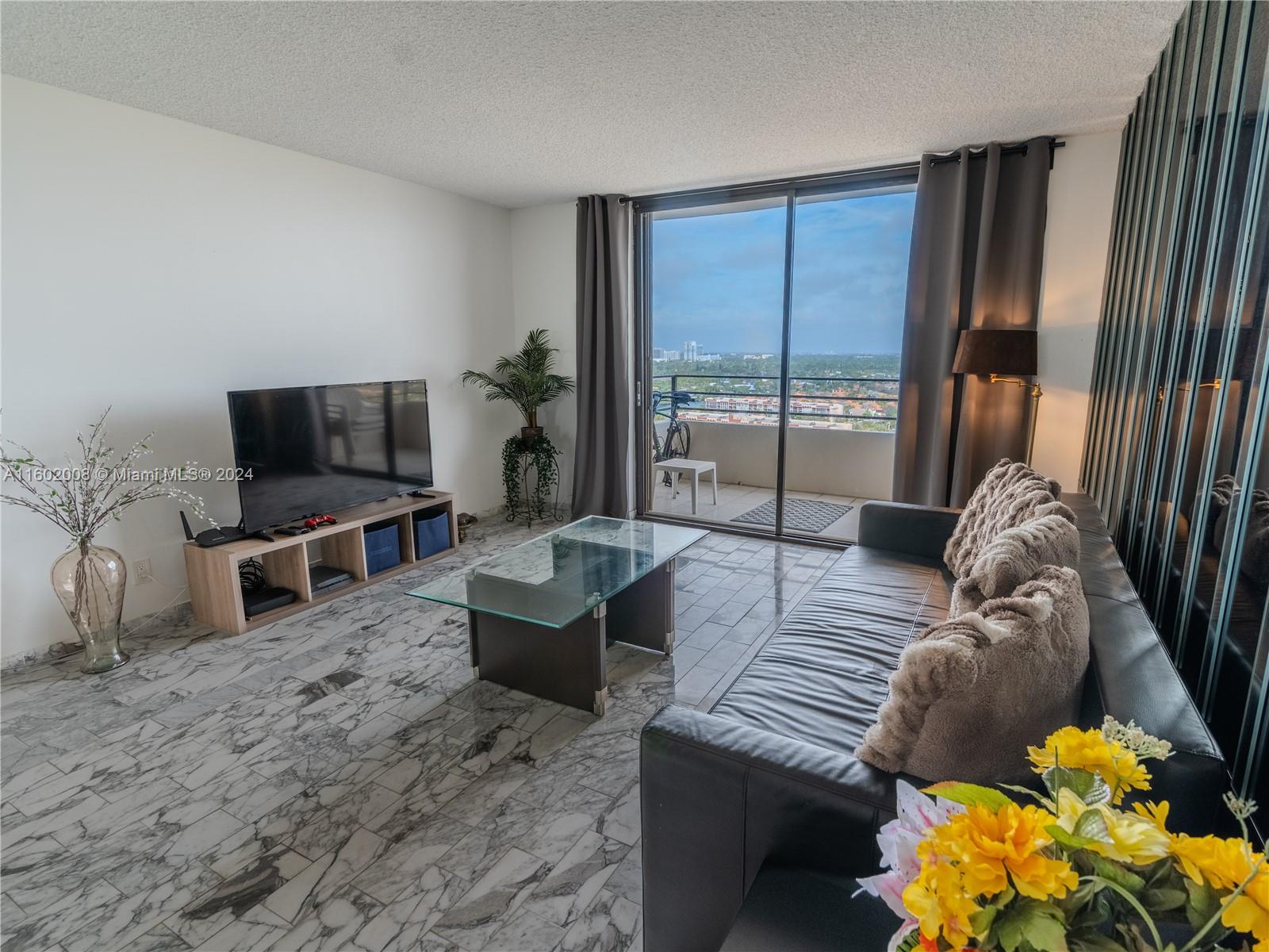 OLYMPUS CONDO PHASE - Residential
