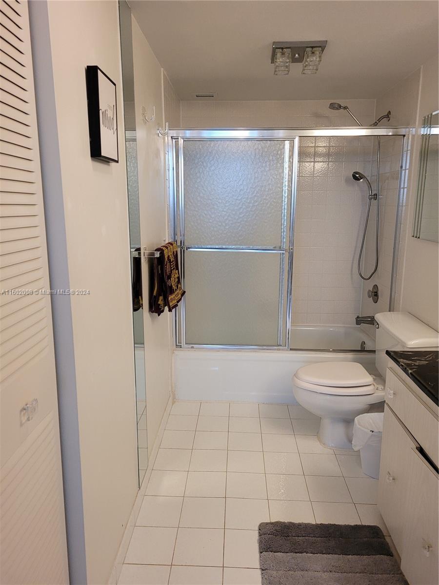OLYMPUS CONDO PHASE - Residential