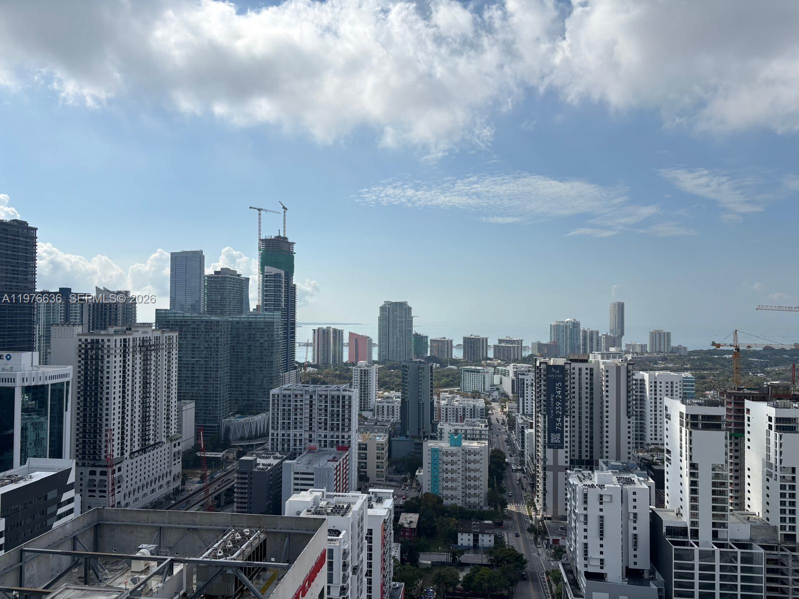 LATITUDE ON THE RIVER CON - Residential